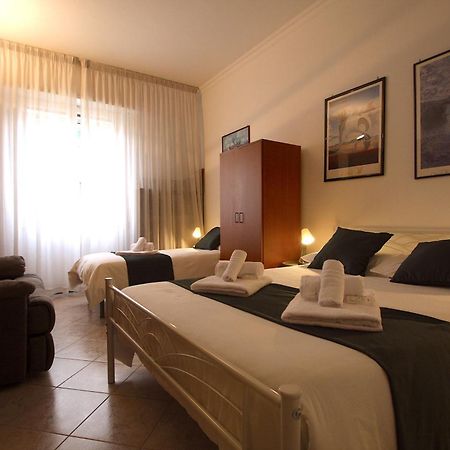 דירות רומא Enea Holiday House מראה חיצוני תמונה